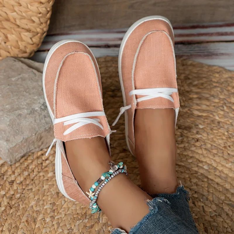 Leopard print slip-on canvas flats, casual, comfy, easy wear.